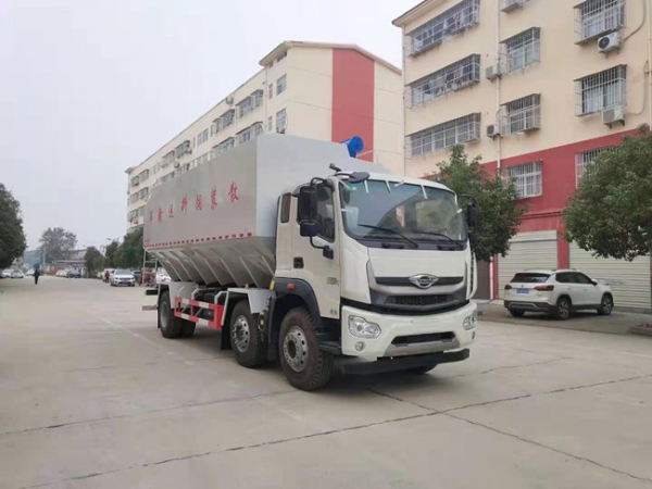 福田時代小三軸液壓34方國六散裝飼料運(yùn)輸車湖北廠家直銷